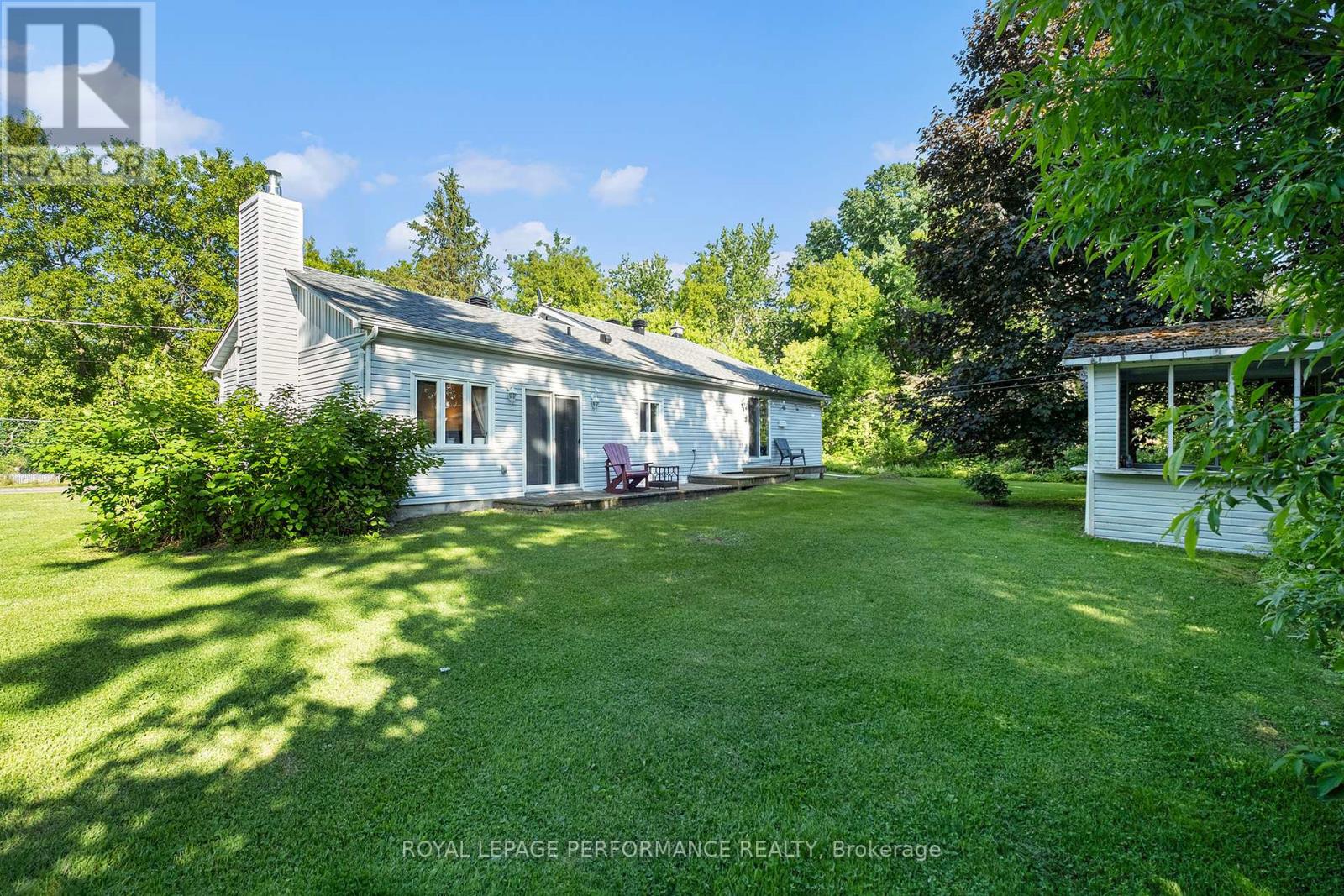 3383 Champlain Street, Clarence-Rockland, Ontario  K0A 1E0 - Photo 4 - X12117417