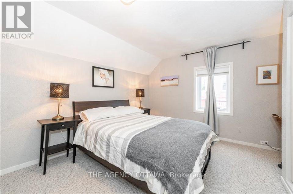 223 Carruthers Avenue, Ottawa, Ontario  K1Y 1N8 - Photo 10 - X12117424