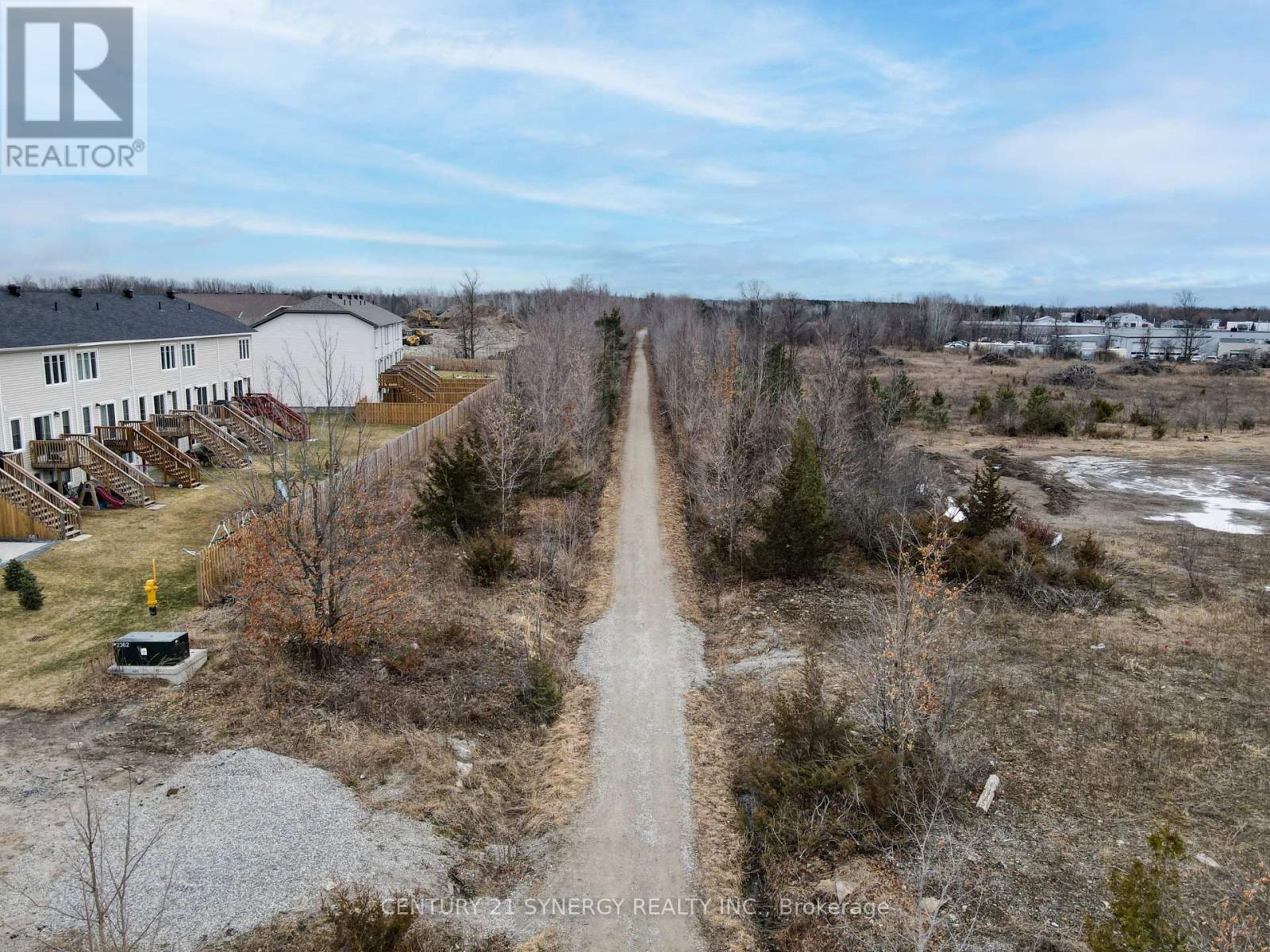 10 Staples Boulevard, Smith Falls, Ontario  K7A 0B6 - Photo 33 - X12046155