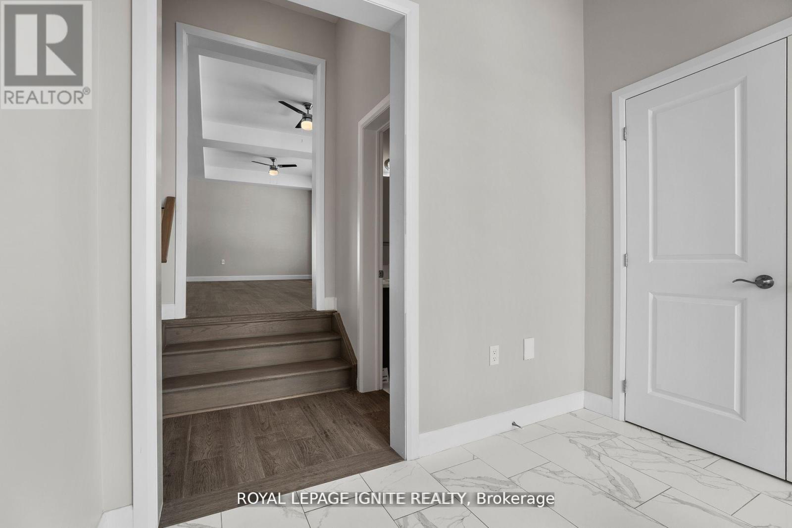 641 Lemay Grove, Peterborough North, Ontario  K9K 0G9 - Photo 3 - X12117140