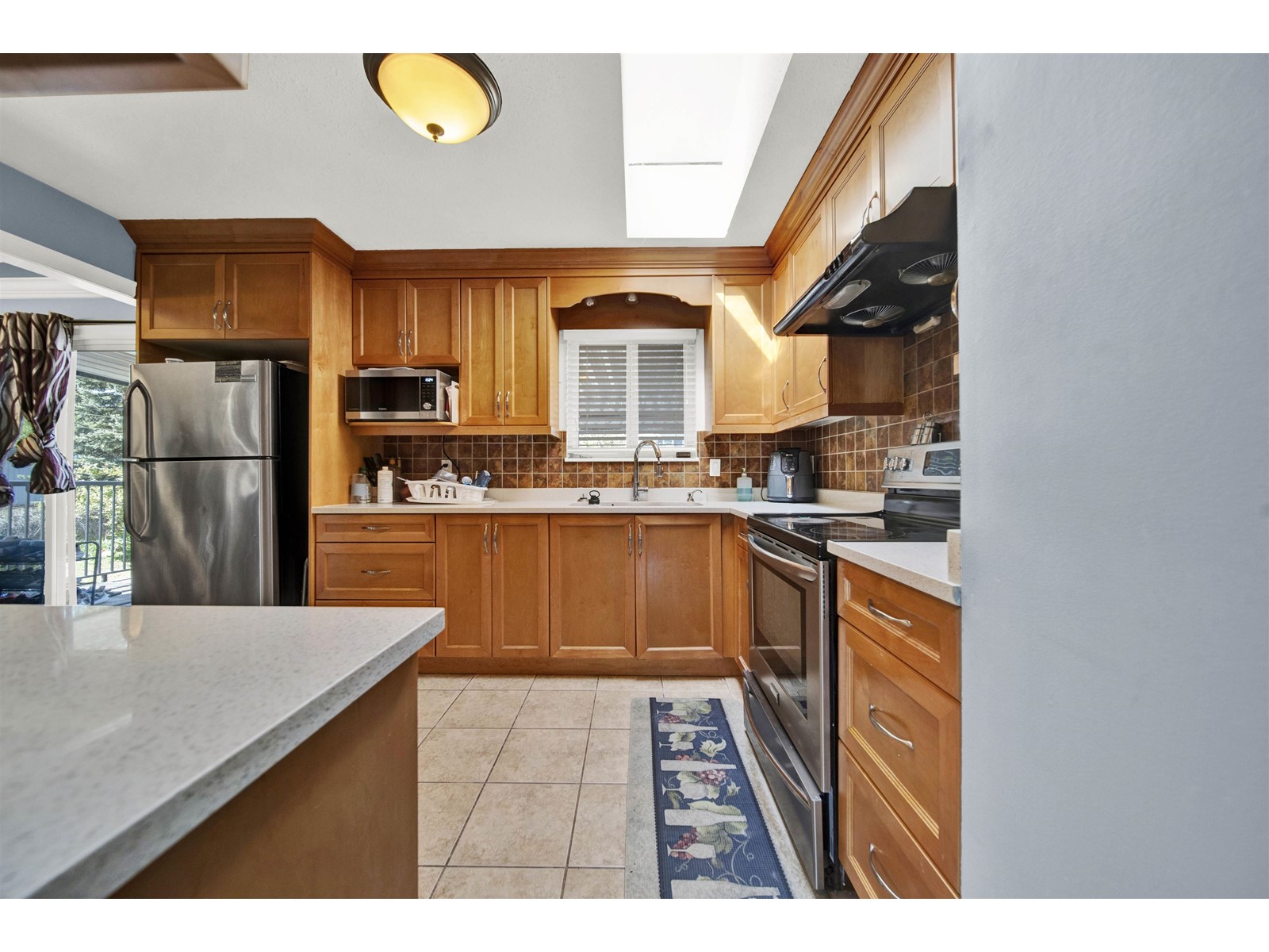 14723 69a Avenue, Surrey, British Columbia  V3S 2C7 - Photo 5 - R2992026