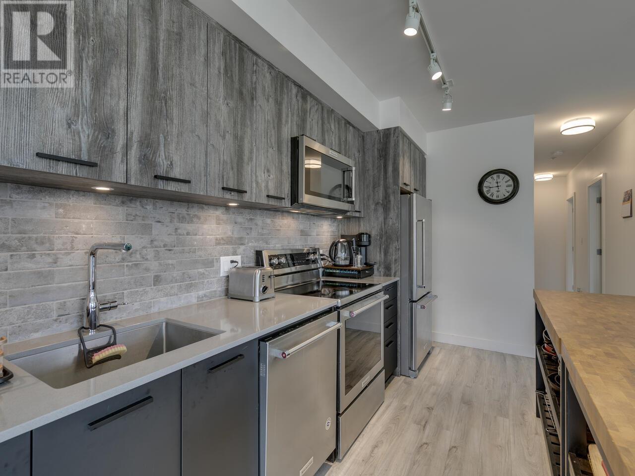 401 38013 Third Avenue, Squamish, British Columbia  V8B 0Z8 - Photo 11 - R2996957