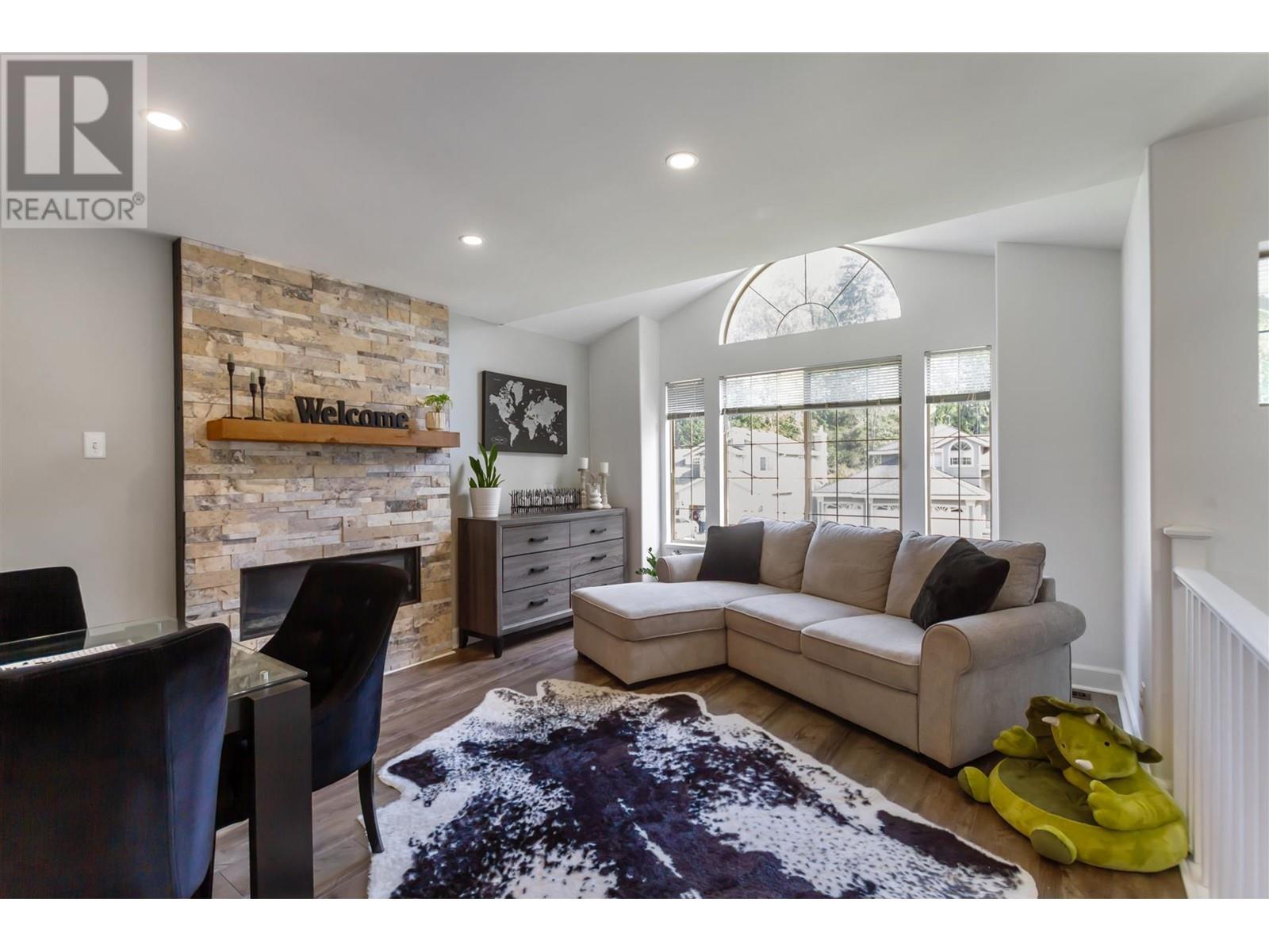 Property at 23675 108 LOOP image 5