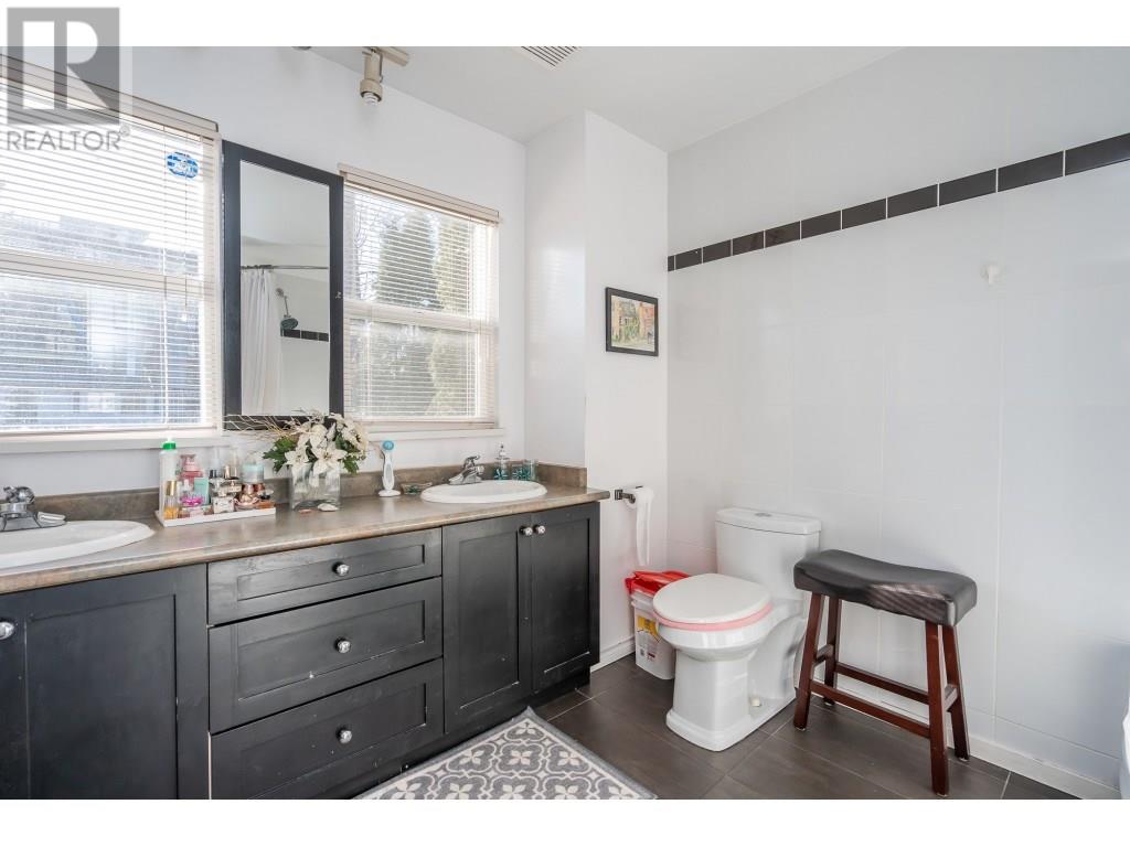 1528 Bond Street, North Vancouver, British Columbia  V7J 1E7 - Photo 21 - R2996975