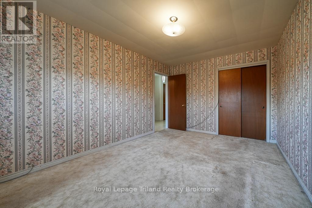 37 Thames Avenue, East Zorra-Tavistock, Ontario N0J 1M0 - Photo 13 - X12042774