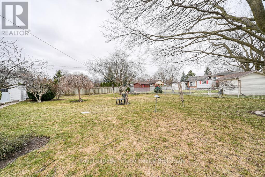 37 Thames Avenue, East Zorra-Tavistock, Ontario N0J 1M0 - Photo 32 - X12042774