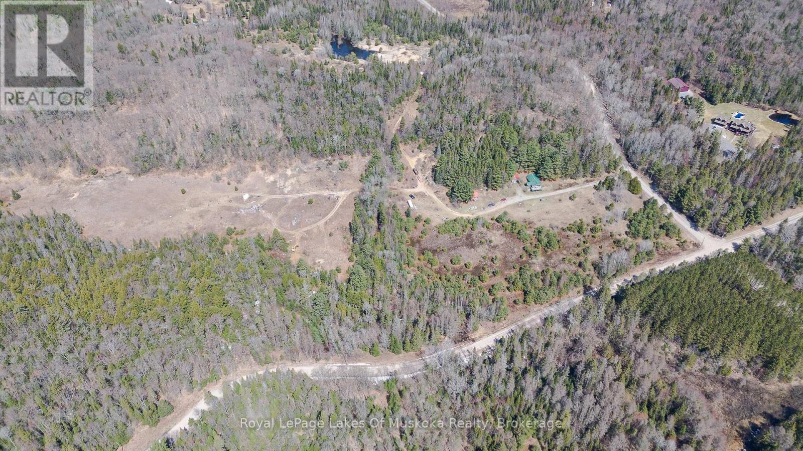 404 Stisted Road, Ryerson, Ontario  P0A 1C0 - Photo 16 - X12117497