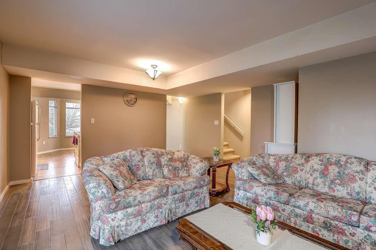 4 32311 Mcrae Avenue, Mission, British Columbia  V2V 4X7 - Photo 5 - R2996668
