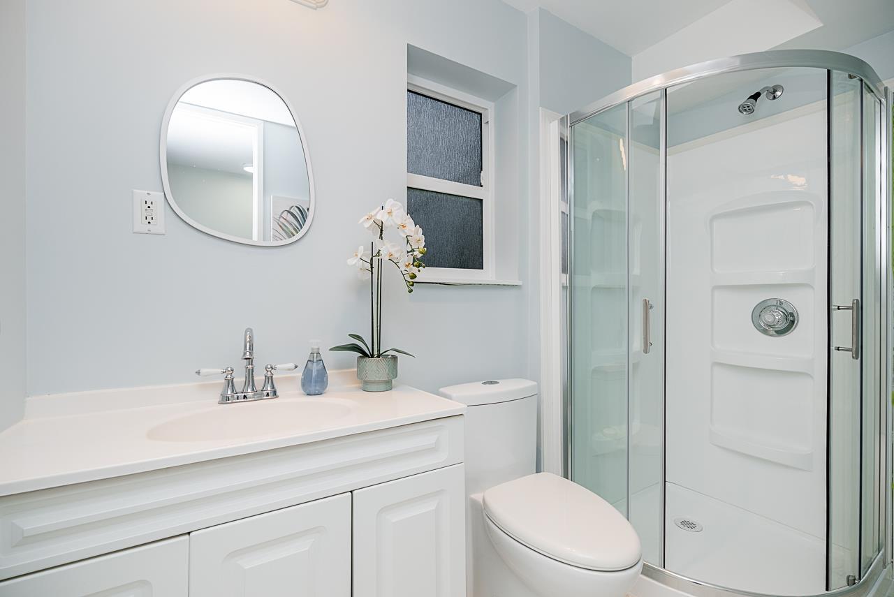 11045 Southridge Road, Delta, British Columbia  V4E 2M3 - Photo 32 - R2996896