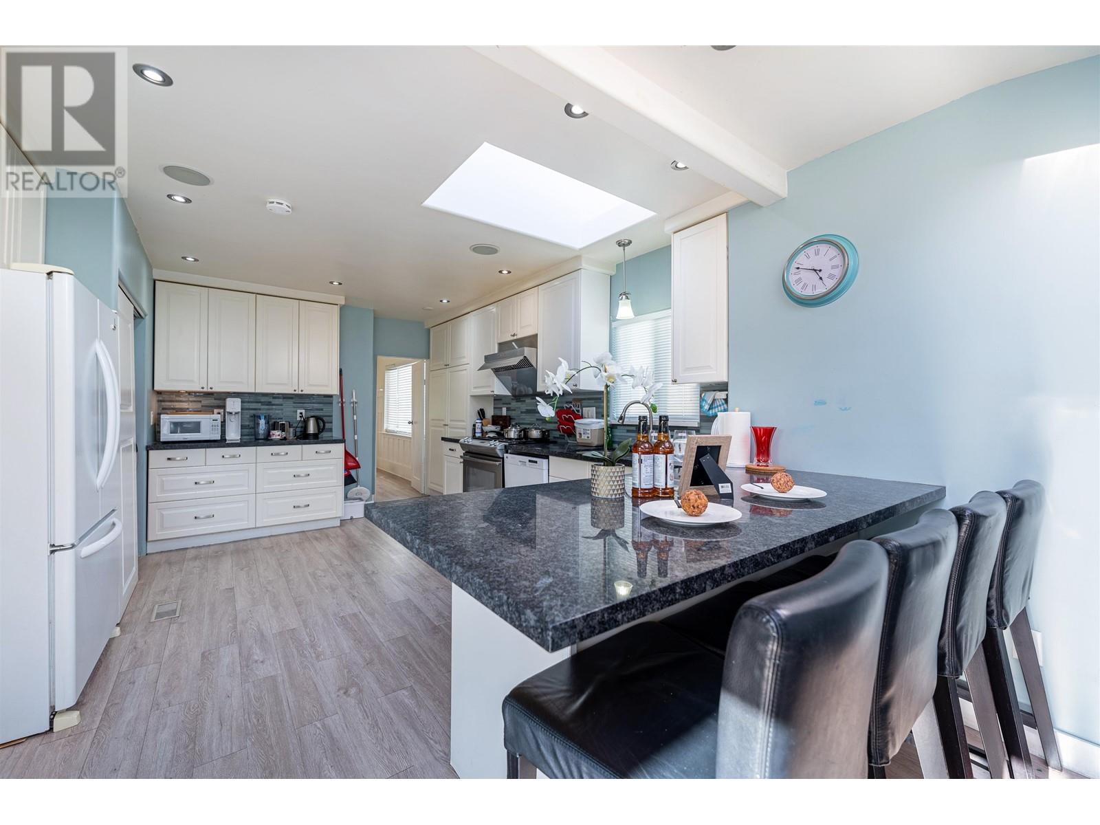 2085 W 45th Avenue, Vancouver, British Columbia  V6M 2H8 - Photo 14 - R2996573