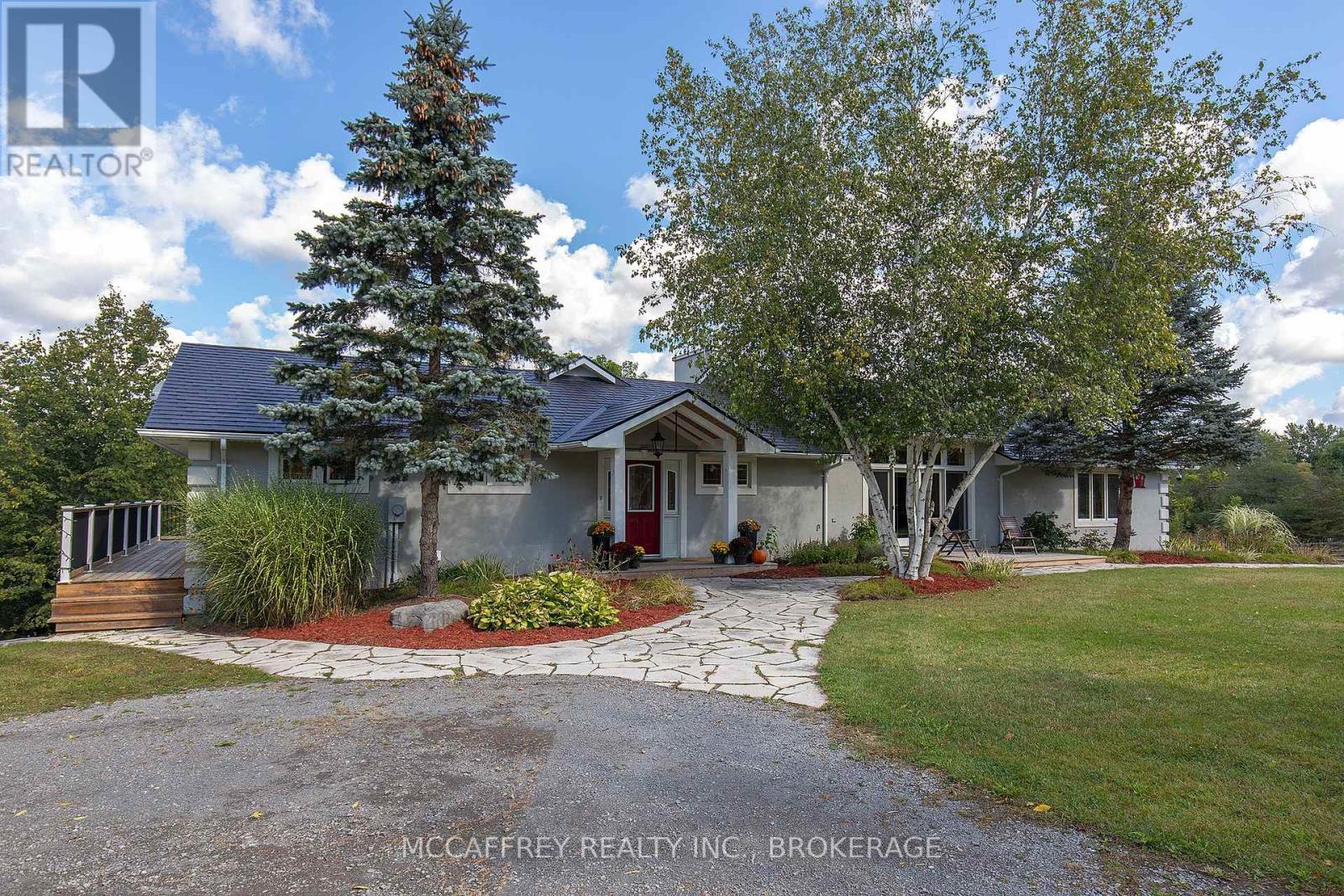 898 County Road 12, Greater Napanee, Ontario  K0K 2W0 - Photo 4 - X12088727