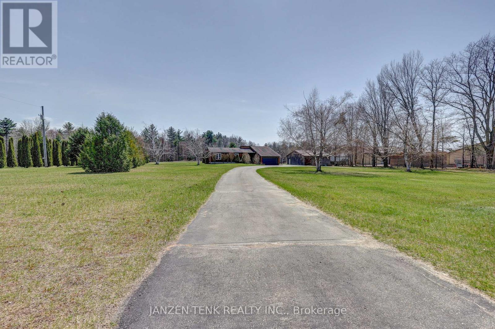 56729 Eden Line, Bayham, Ontario  N0J 1H0 - Photo 2 - X12117499