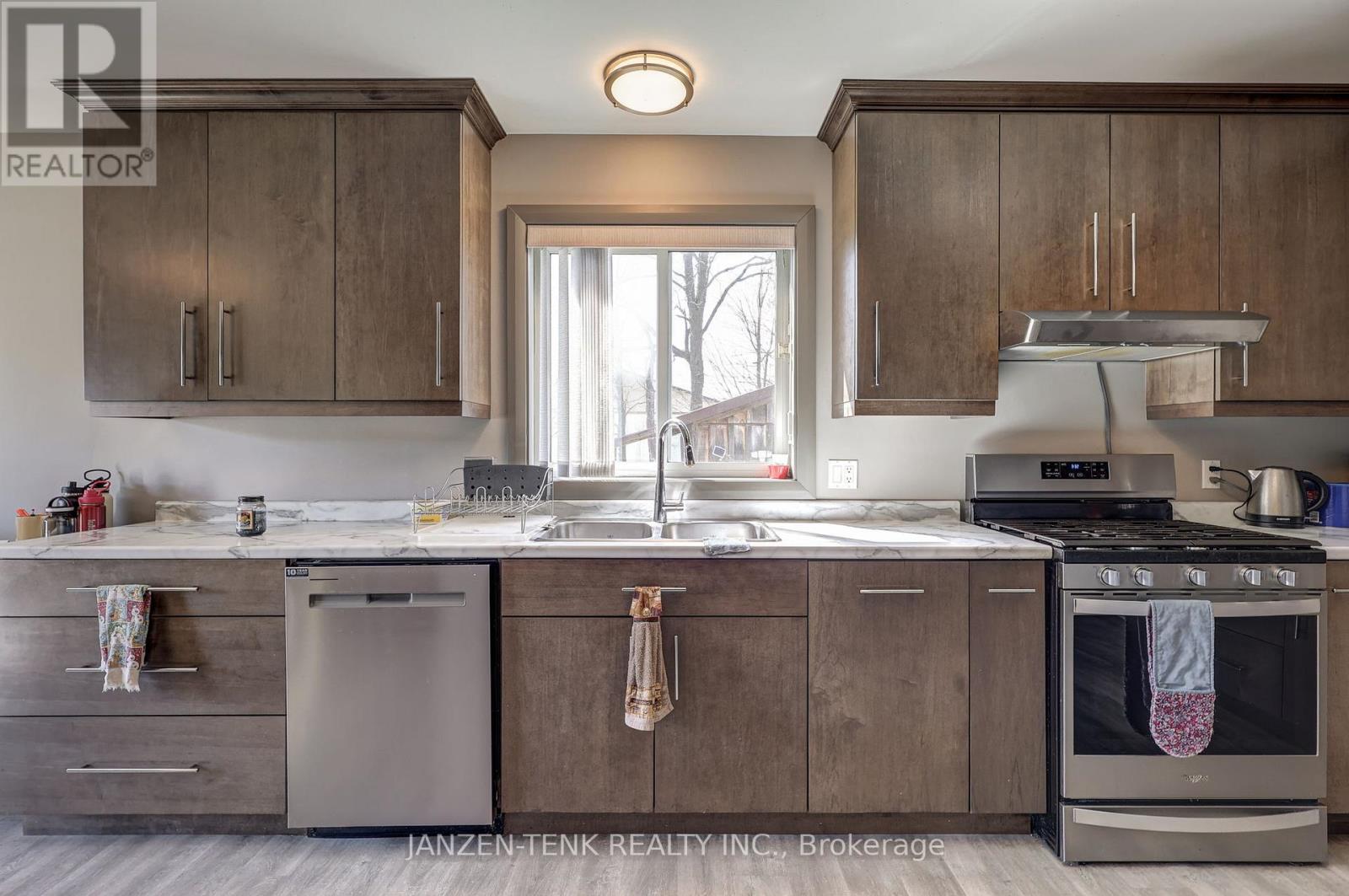 56729 Eden Line, Bayham, Ontario  N0J 1H0 - Photo 9 - X12117499