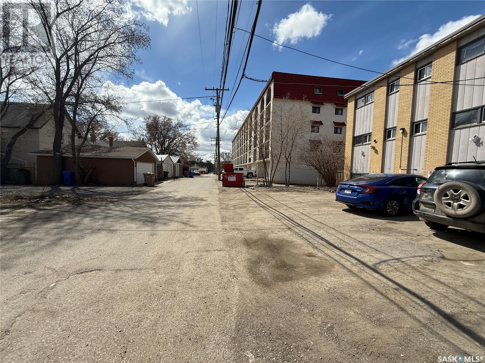 2113 Osler Street, Regina, Saskatchewan  S4P 1W7 - Photo 6 - SK003970