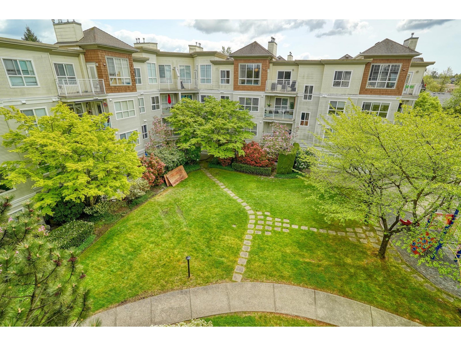 413 10188 155 Street, Surrey, British Columbia  V3R 0R6 - Photo 27 - R2996183