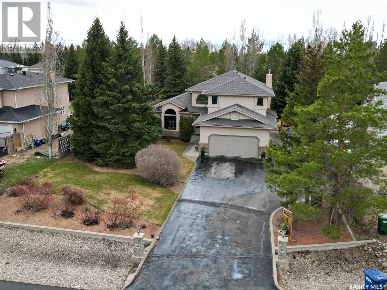 Property at 4 Park BAY image 3