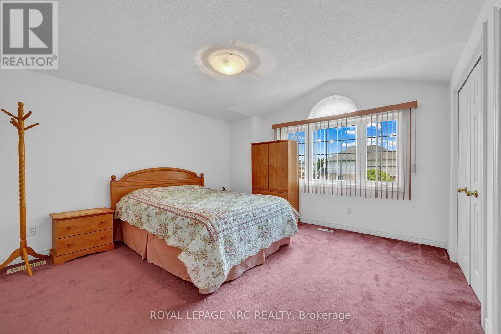 27 Hollyridge Crescent, Kitchener, Ontario  N2N 3L8 - Photo 27 - X12117377
