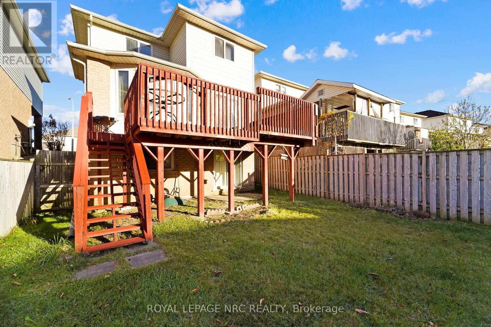 27 Hollyridge Crescent, Kitchener, Ontario  N2N 3L8 - Photo 39 - X12117377