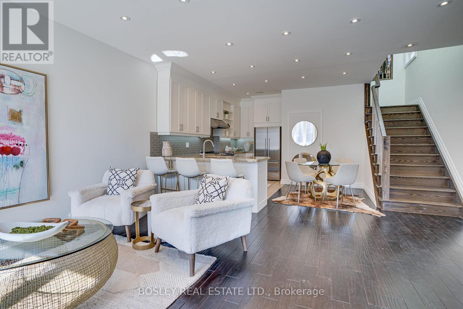 Property at 1033 WOODBINE AVENUE image 3