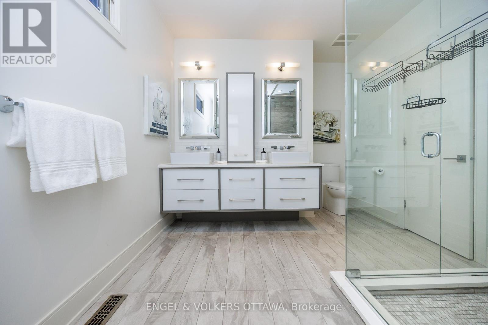 35 Newton Street, Ottawa, Ontario  K1S 2S6 - Photo 36 - X12117511