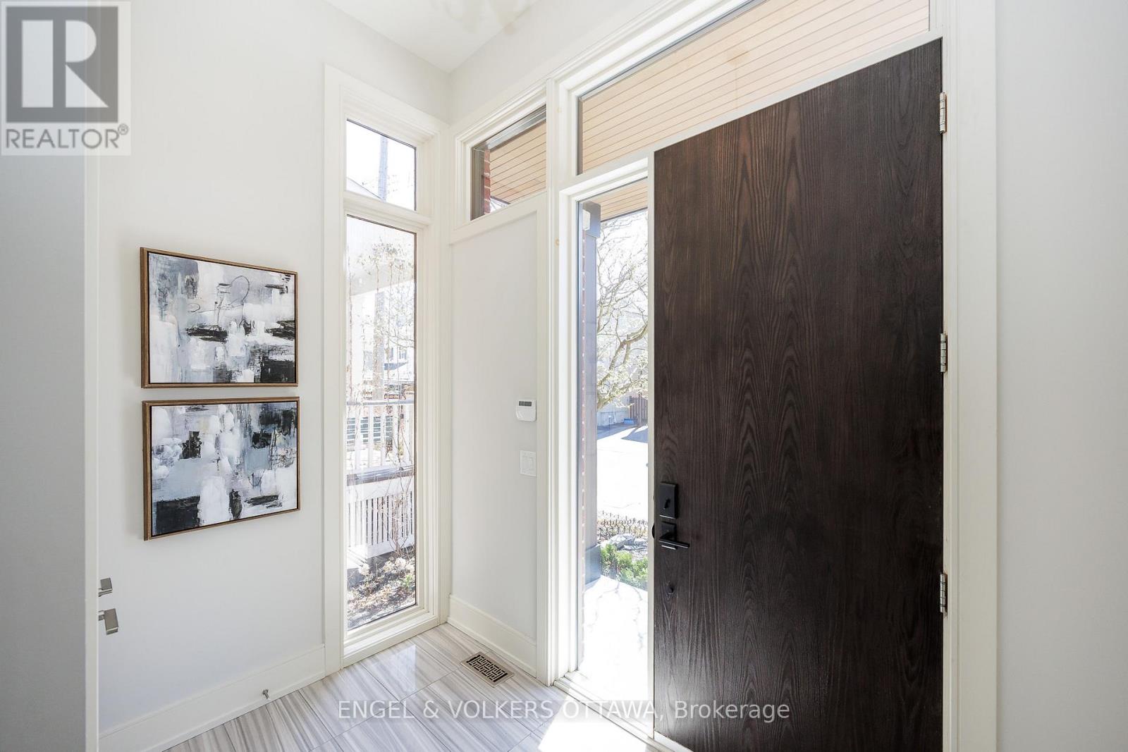 Property at 35 NEWTON STREET image 4