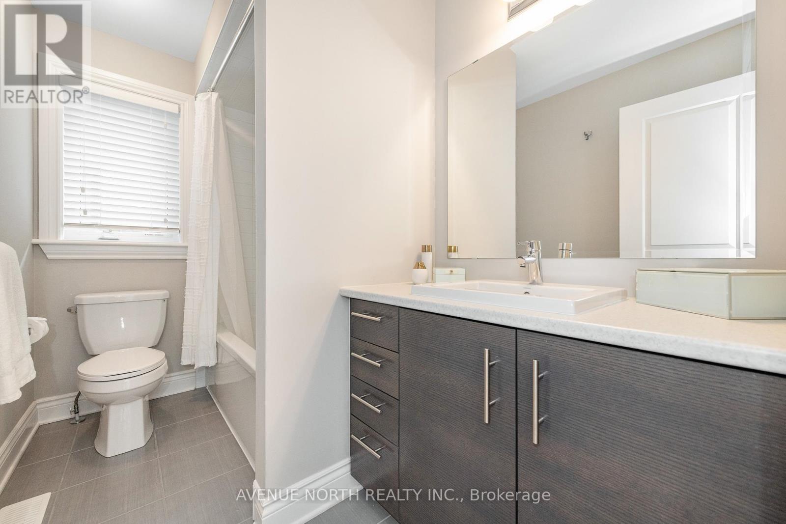 713 Carnelian Crescent, Ottawa, Ontario  K1X 0A9 - Photo 22 - X12117514