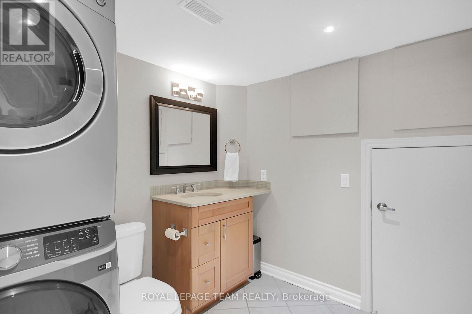 167 Abbeyhill Drive, Ottawa, Ontario  K2L 2E9 - Photo 25 - X12117528