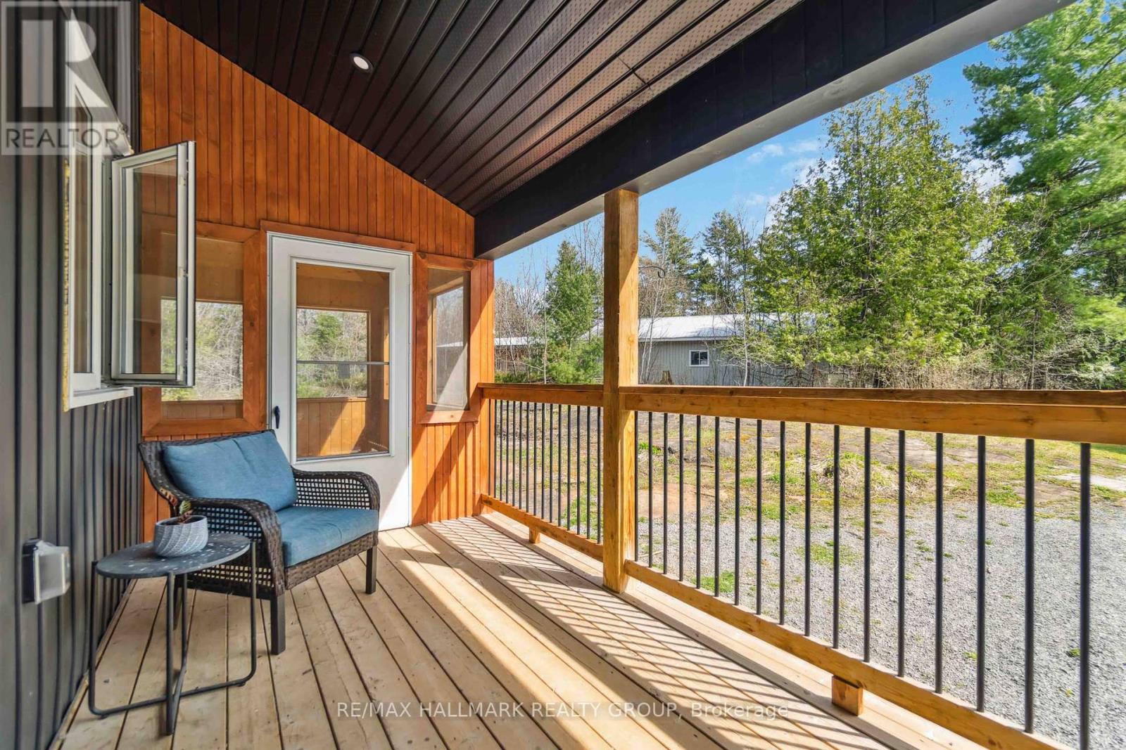 628 Sugar Bush Road, Mississippi Mills, Ontario  K0A 2X0 - Photo 2 - X12117611
