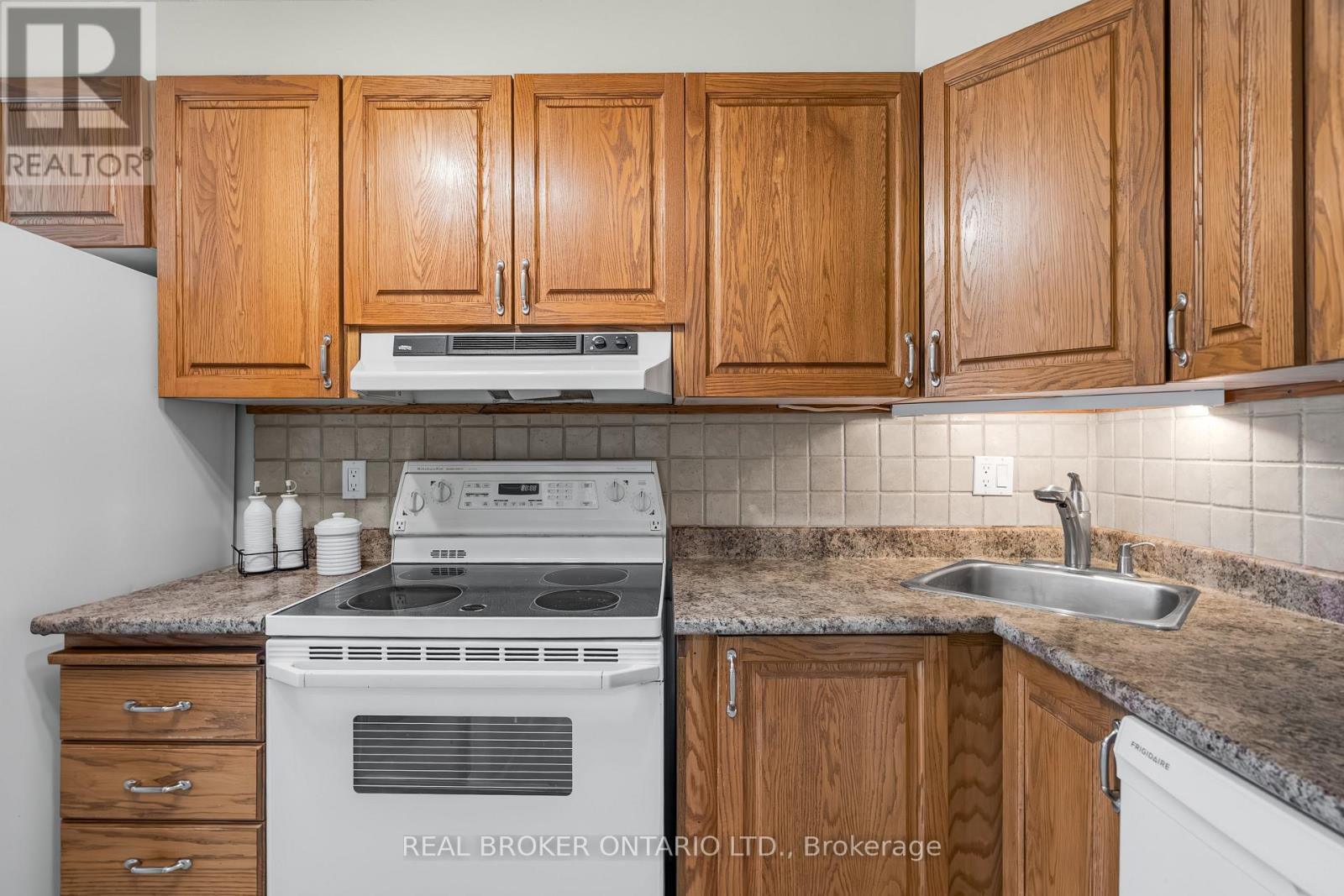 5 - 53 Sherway Drive, Ottawa, Ontario  K2J 2K3 - Photo 20 - X12117652
