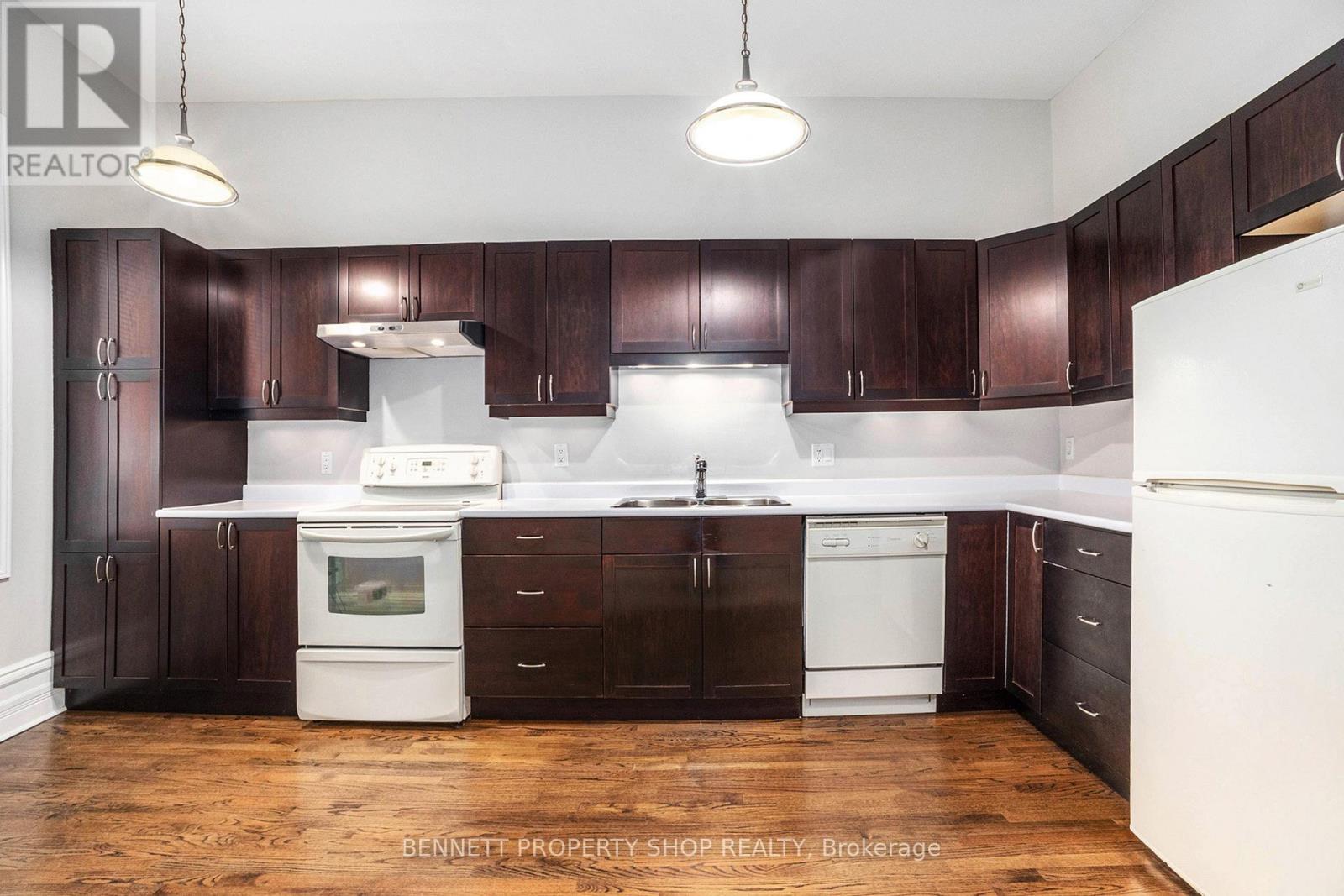 121 York Street, Ottawa, Ontario  K1N 5T4 - Photo 4 - X12117694
