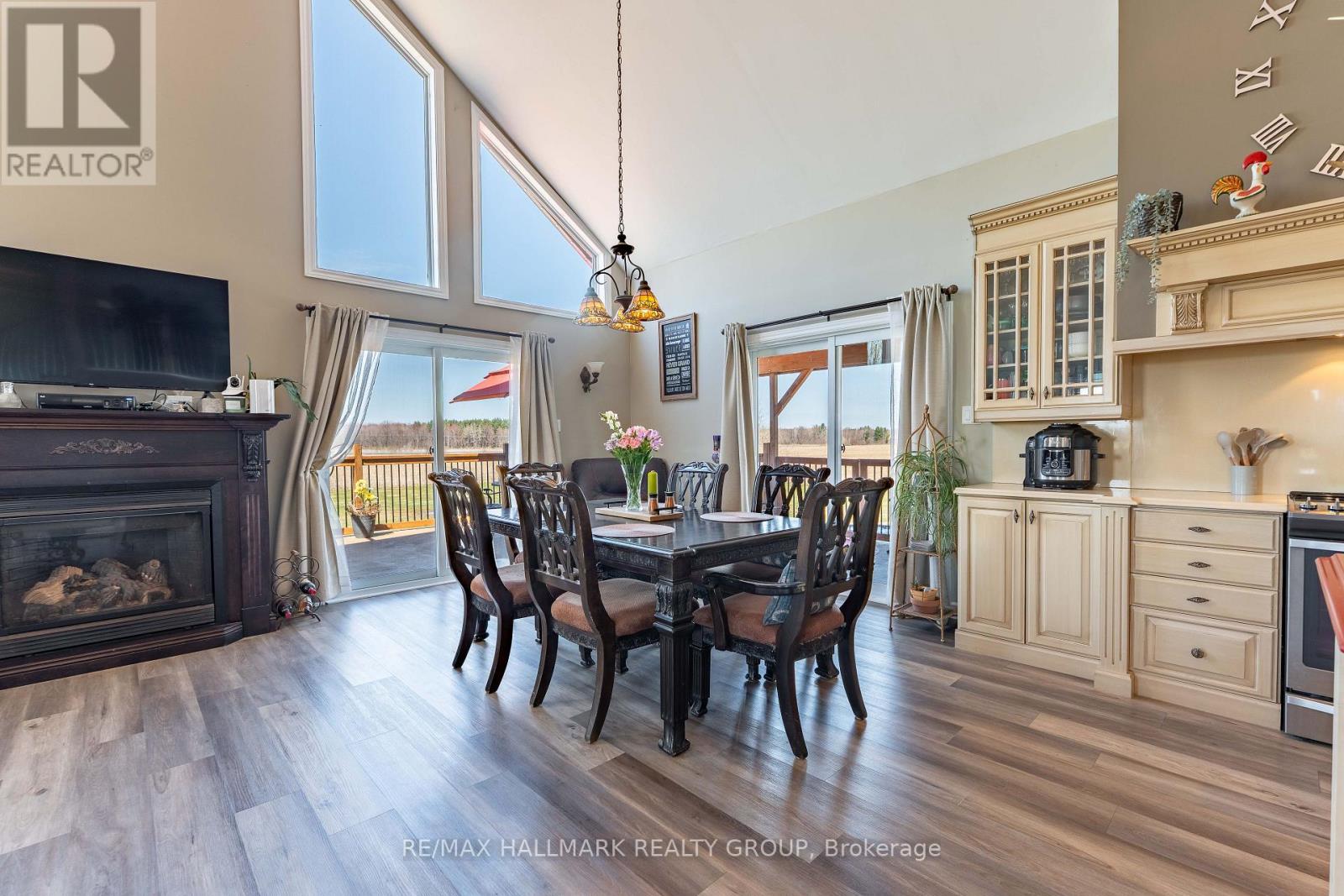 2421 Concession 8 Road, The Nation, Ontario  K0B 1N0 - Photo 13 - X12117714