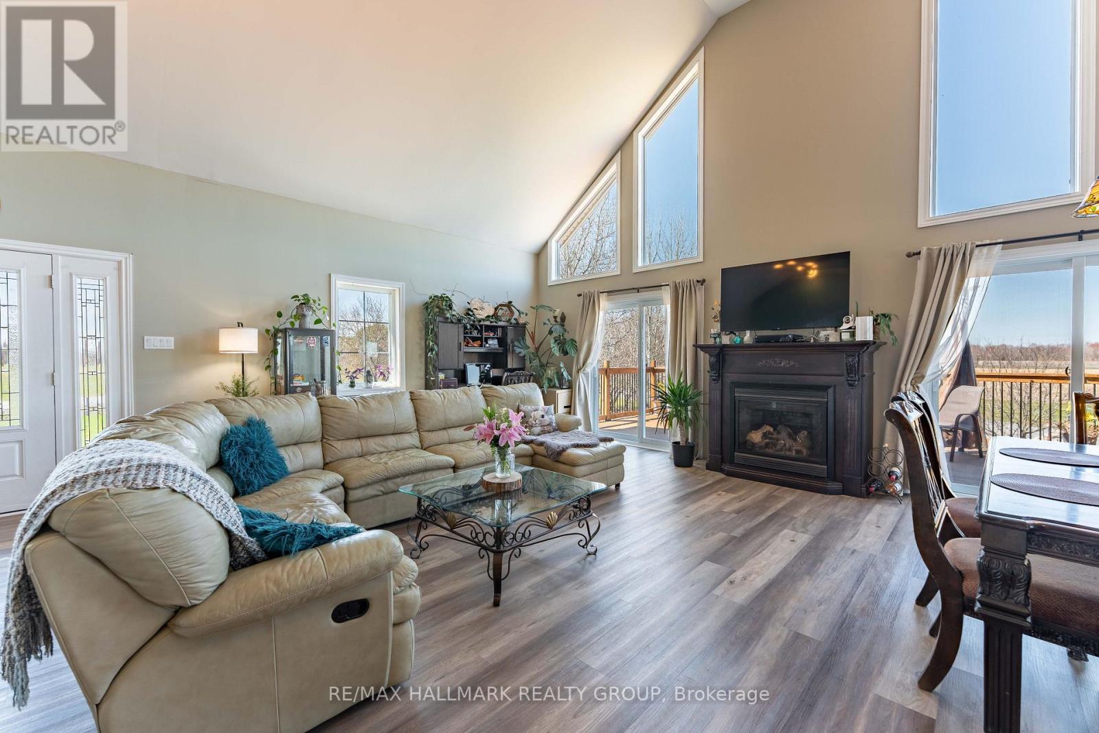 2421 Concession 8 Road, The Nation, Ontario  K0B 1N0 - Photo 14 - X12117714