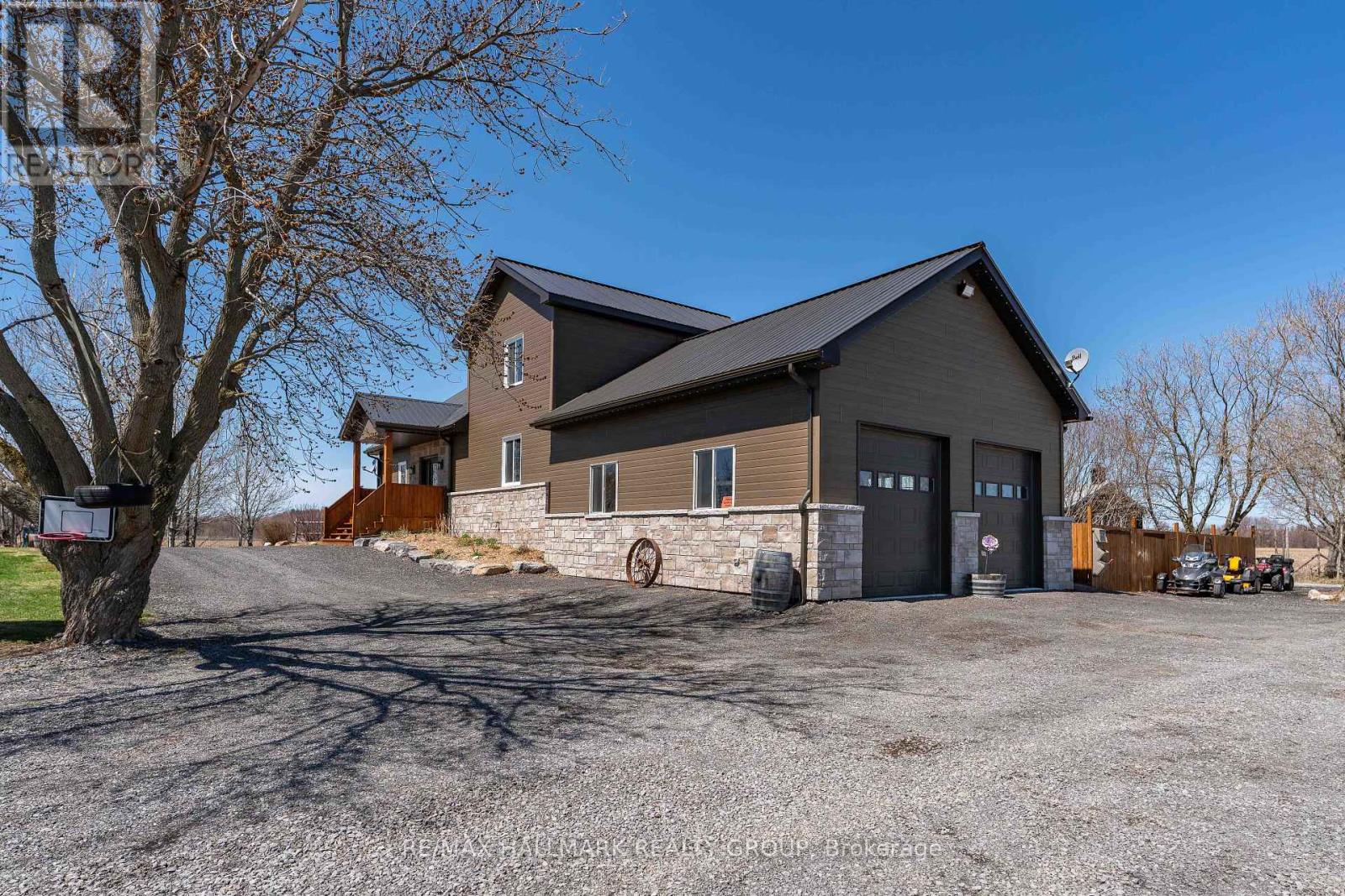 2421 Concession 8 Road, The Nation, Ontario  K0B 1N0 - Photo 4 - X12117714