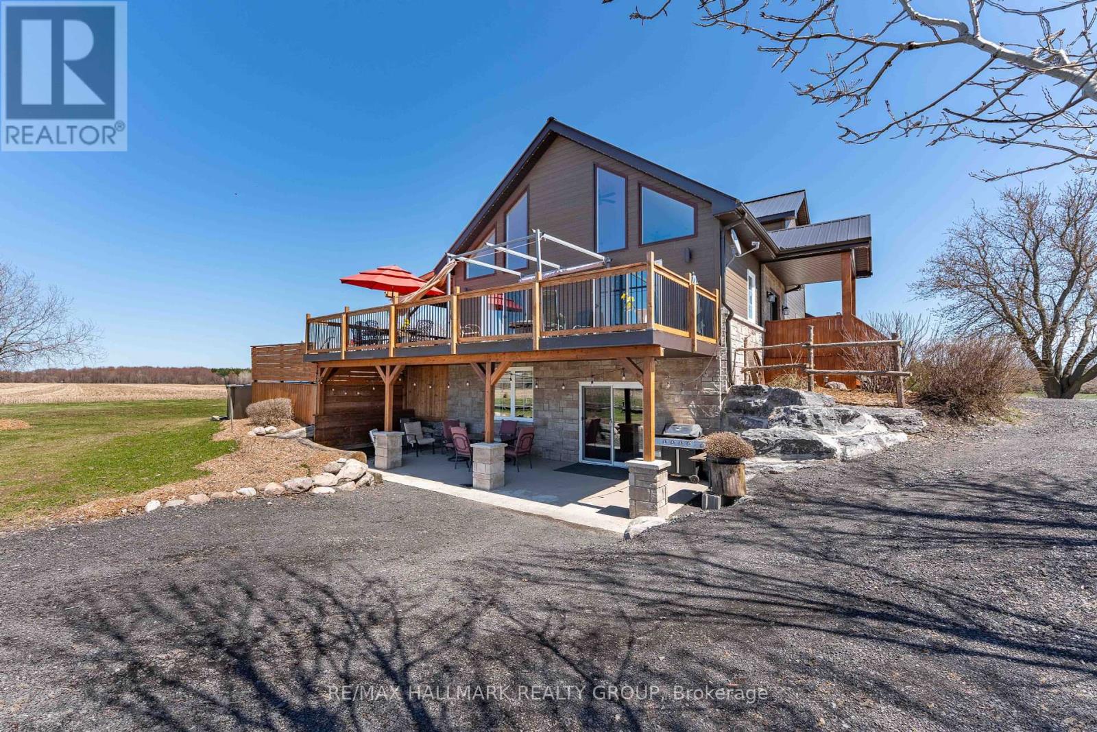 2421 Concession 8 Road, The Nation, Ontario  K0B 1N0 - Photo 47 - X12117714