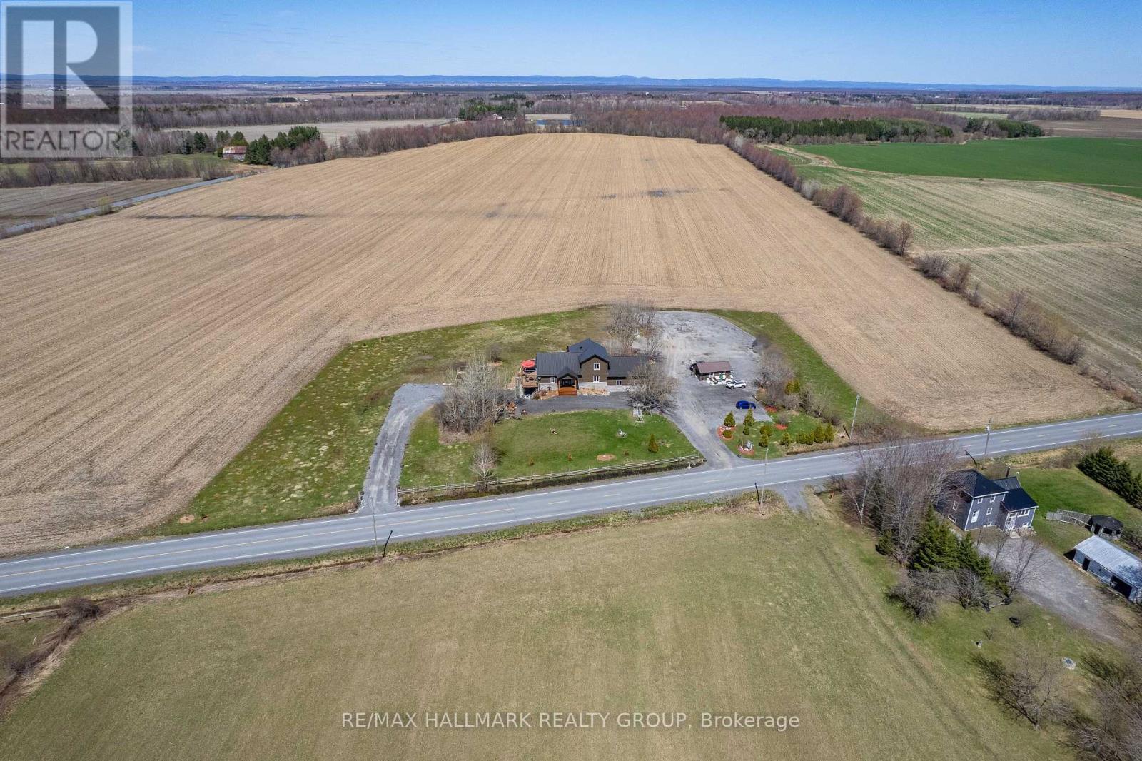 2421 Concession 8 Road, The Nation, Ontario  K0B 1N0 - Photo 5 - X12117714