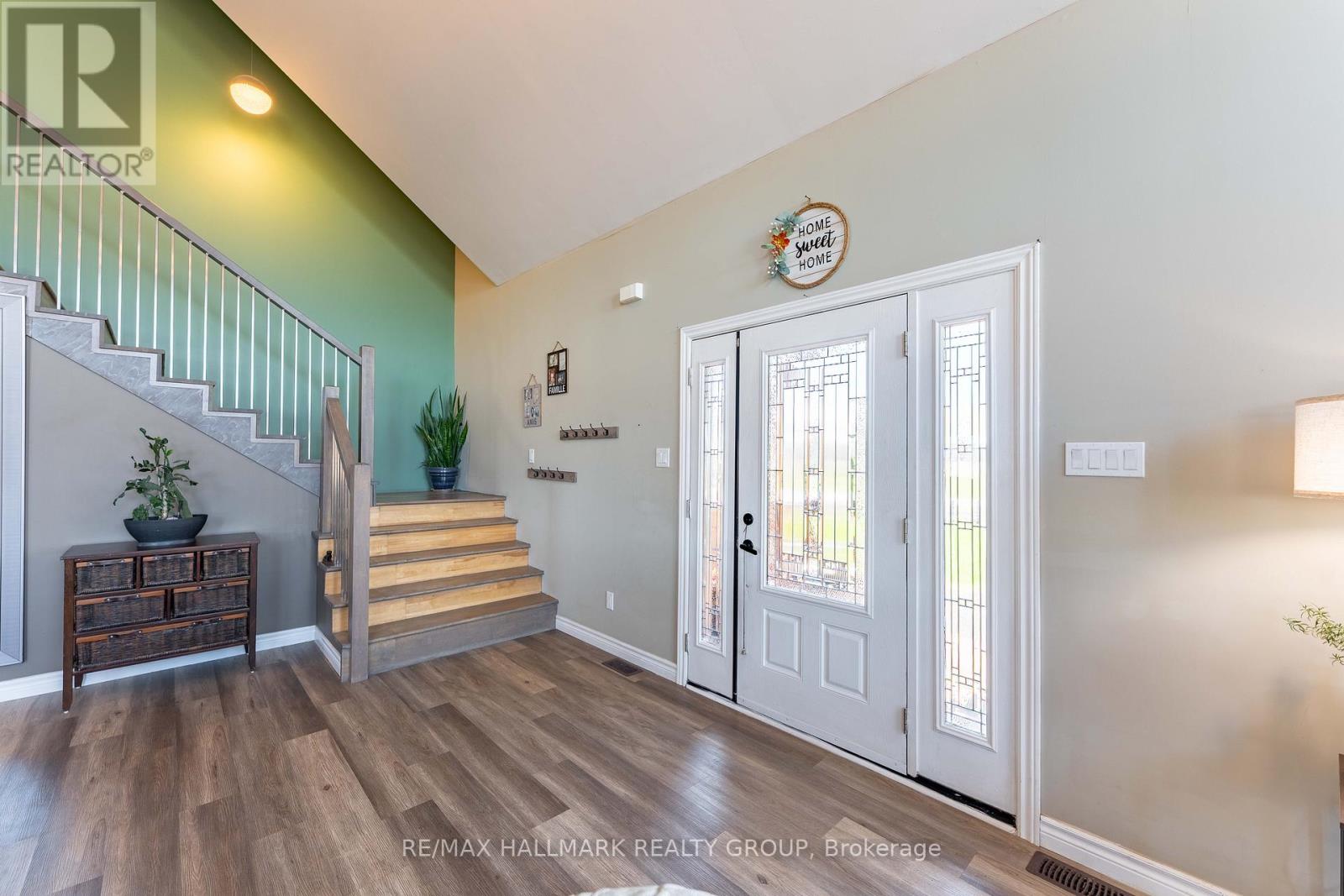 2421 Concession 8 Road, The Nation, Ontario  K0B 1N0 - Photo 9 - X12117714
