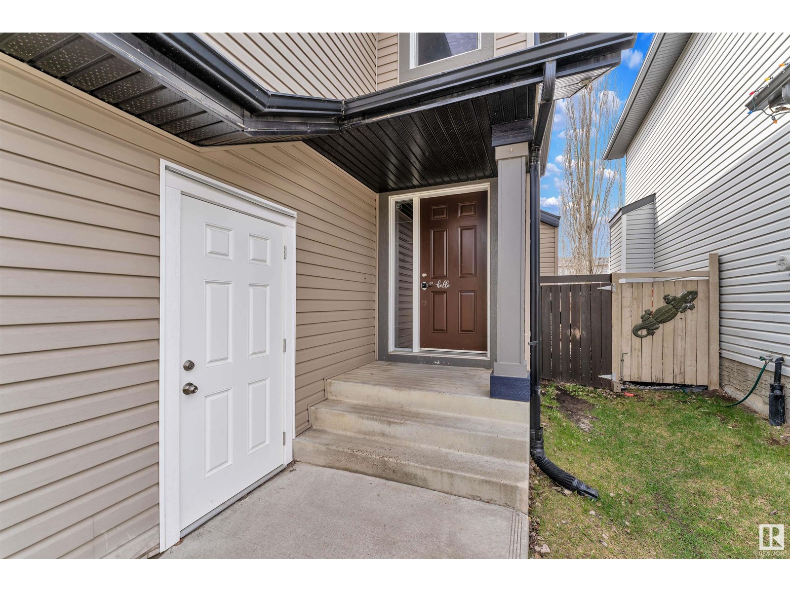 Property at 2408 32 street NW image 5
