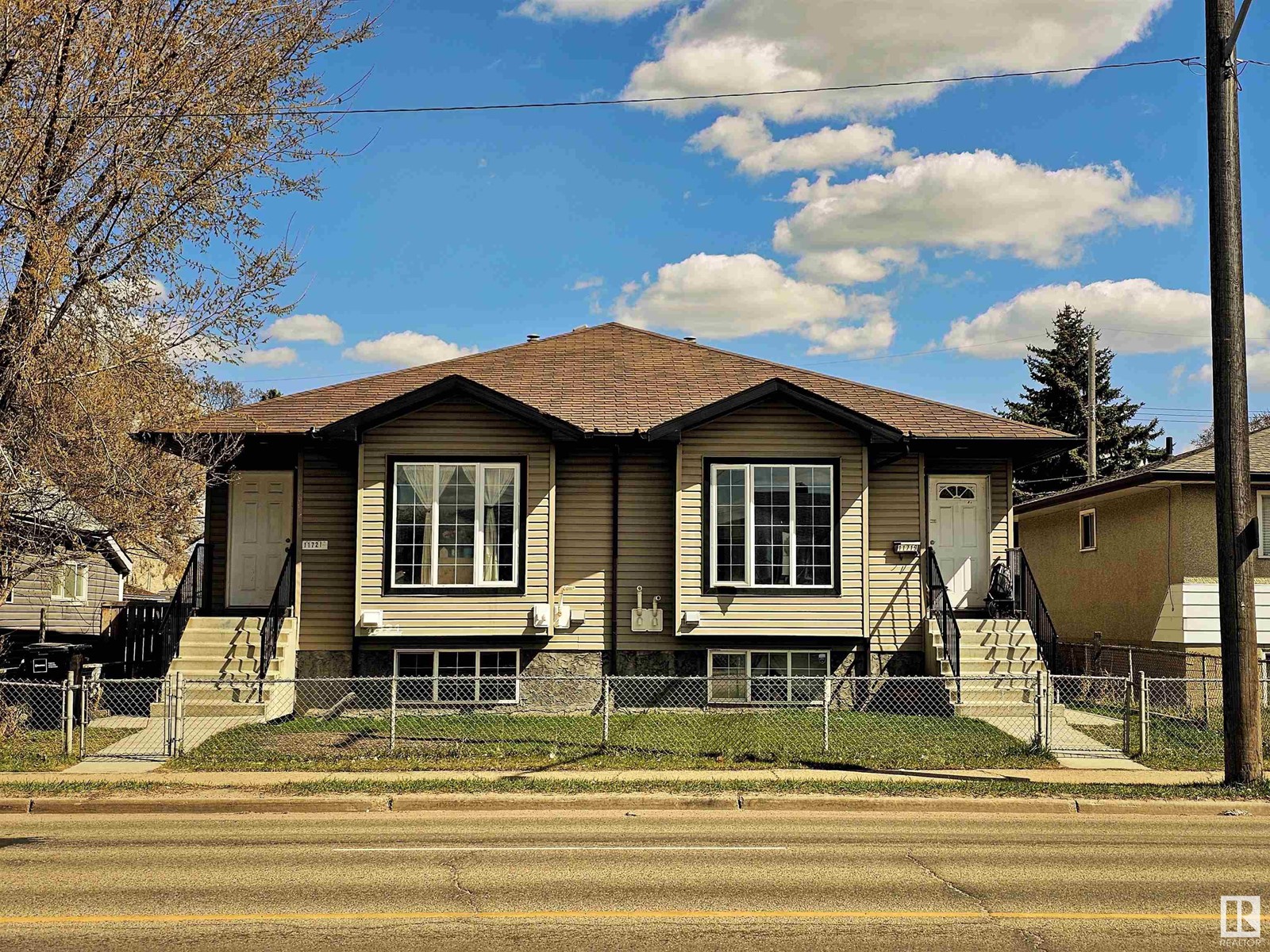 11721 80 St Nw, Edmonton, Alberta  T5B 2N4 - Photo 1 - E4433766