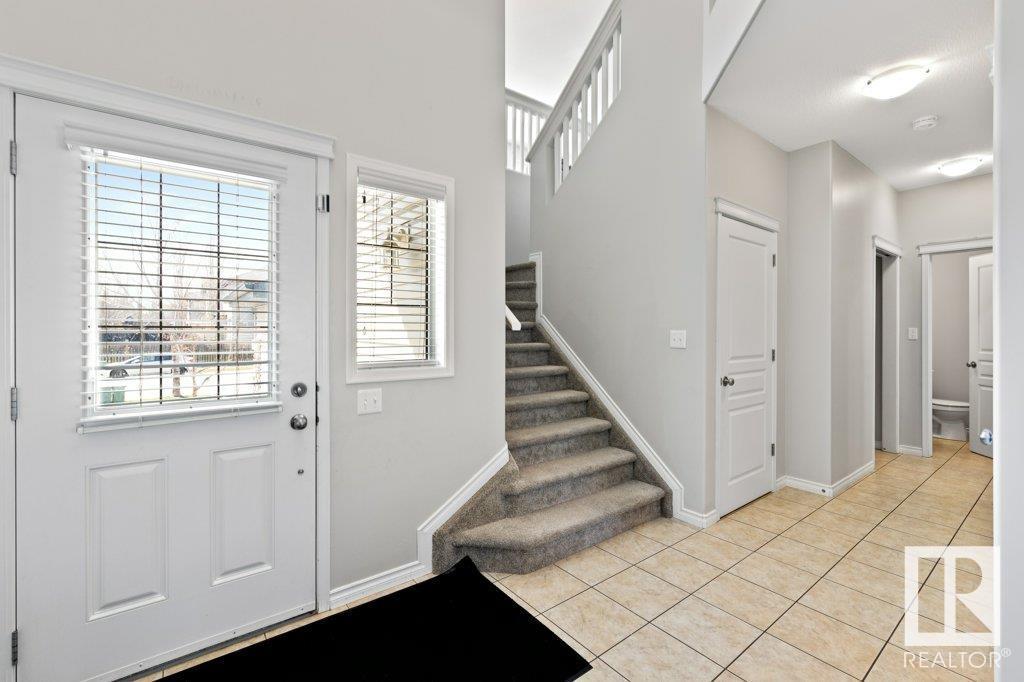 Property at 27 EVERITT DR image 2