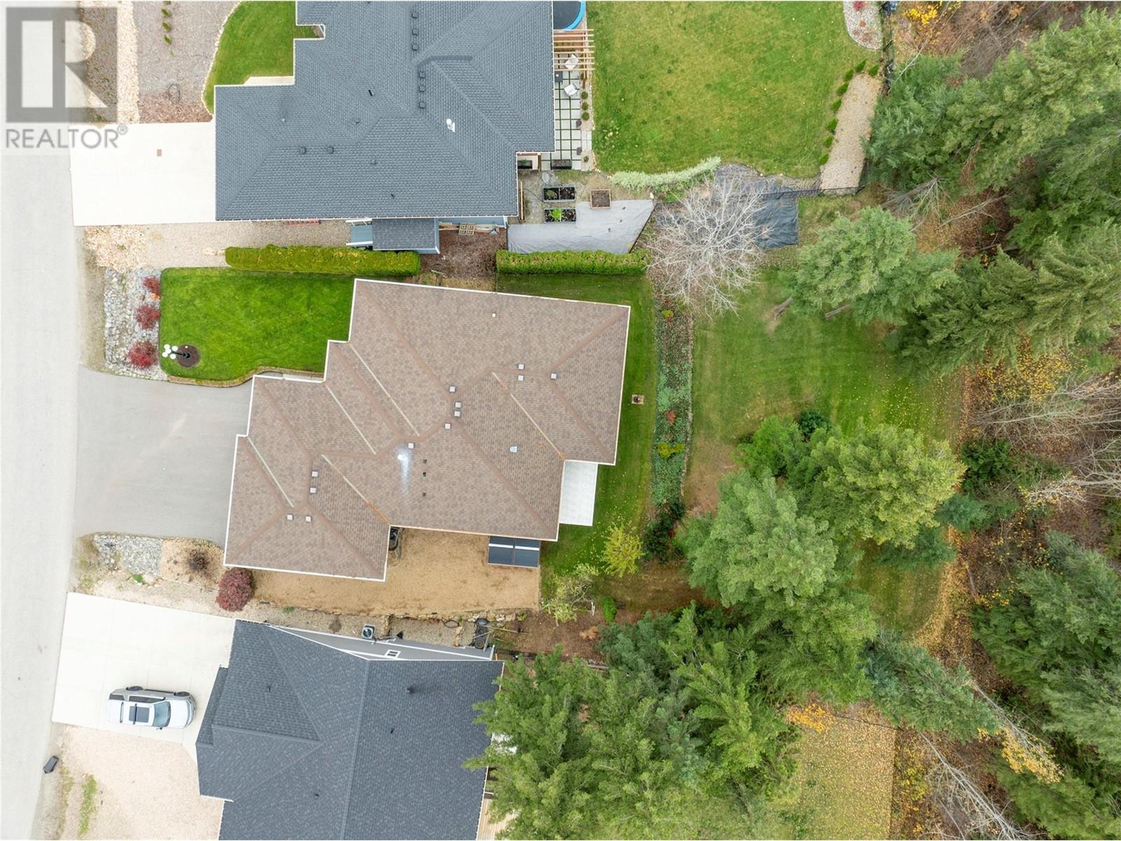 Property at 2743 Golf Course Drive image 3