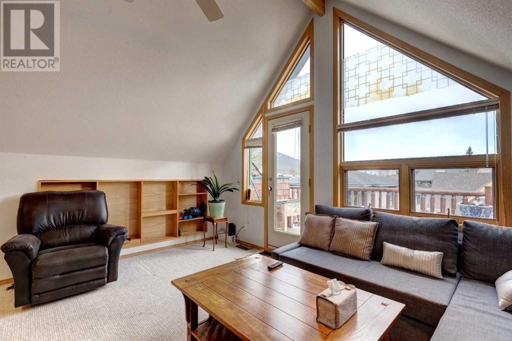 Property at A, 509 Wolf Street image 5