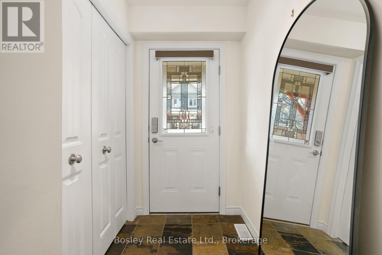 Property at 41 SILVER GLEN BOULEVARD image 2