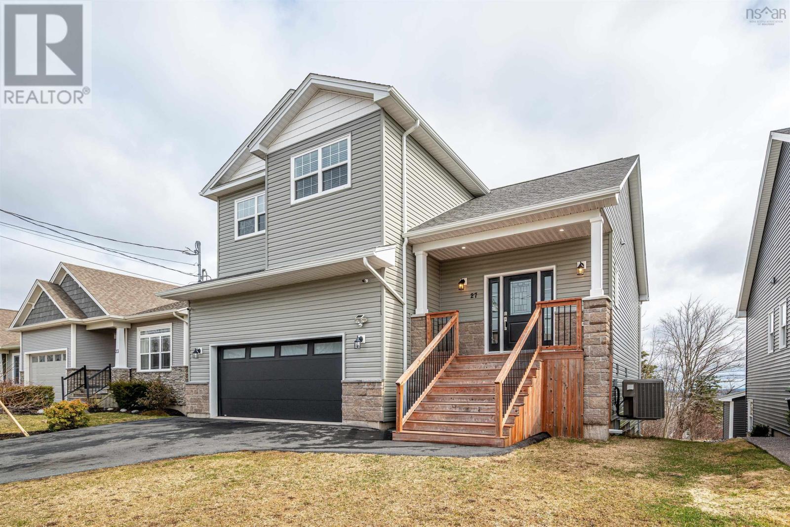 Property at 27 Darlington Drive image 2
