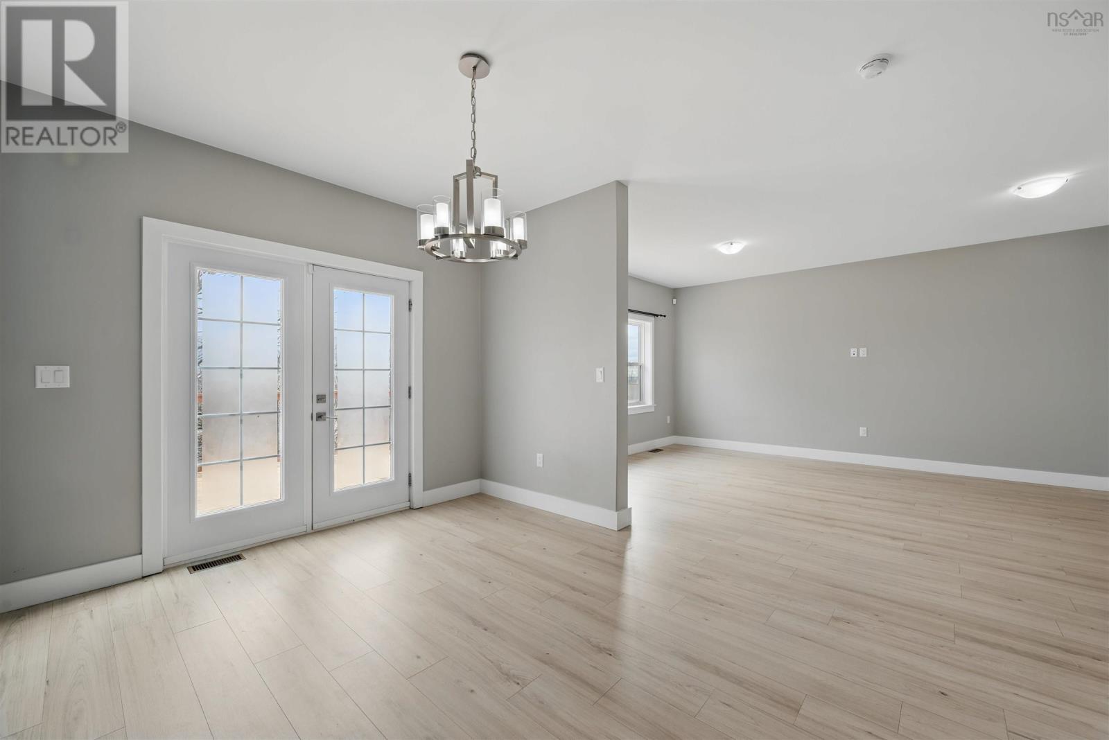 27 Darlington Drive, Middle Sackville, Nova Scotia  B4E 3A7 - Photo 8 - 202508102