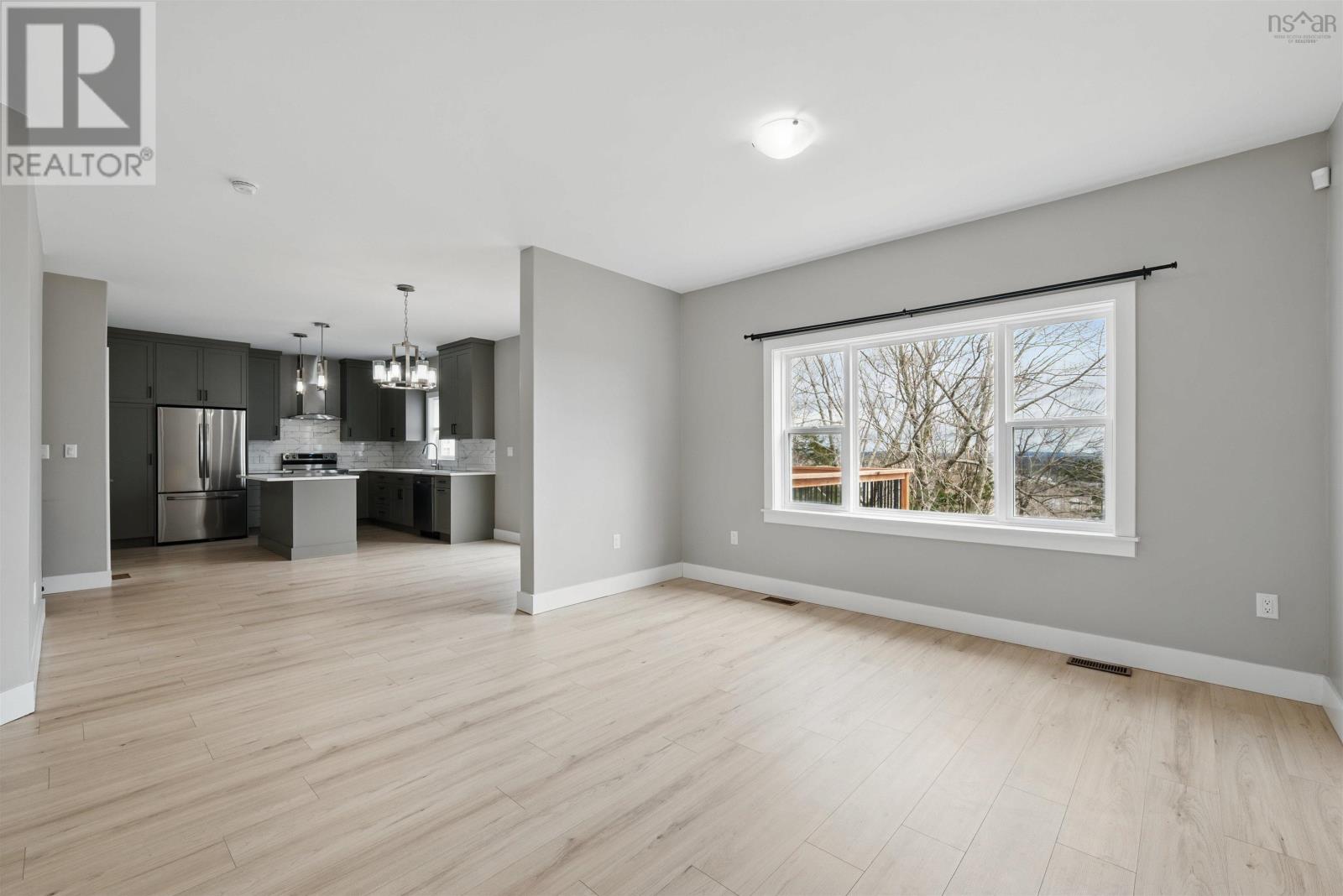 27 Darlington Drive, Middle Sackville, Nova Scotia  B4E 3A7 - Photo 6 - 202508102