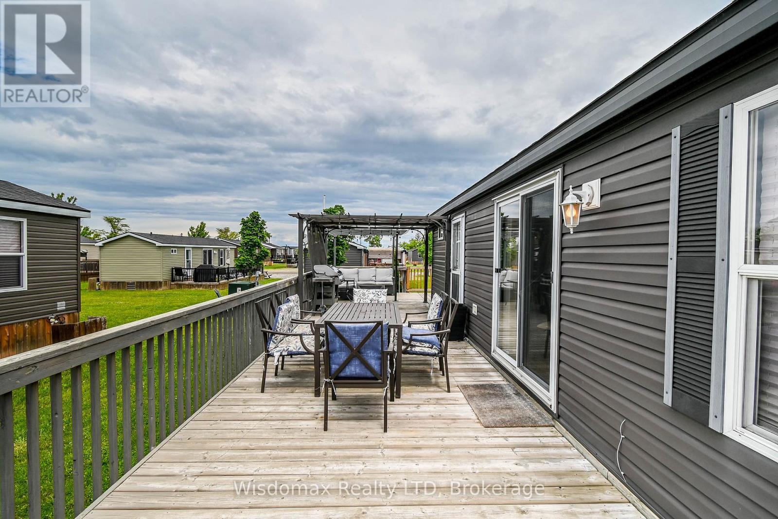 118 - 1501 Line 8 Road, Niagara-On-The-Lake, Ontario  L0S 1L0 - Photo 10 - X12117467