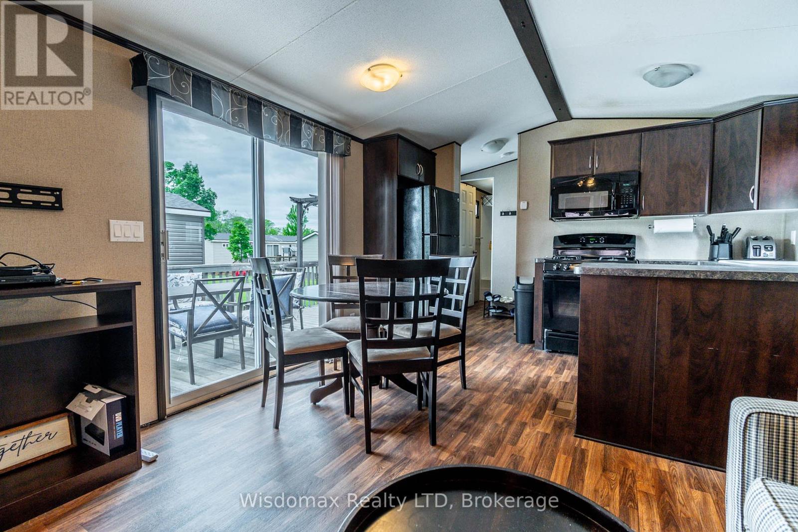 118 - 1501 Line 8 Road, Niagara-On-The-Lake, Ontario  L0S 1L0 - Photo 13 - X12117467