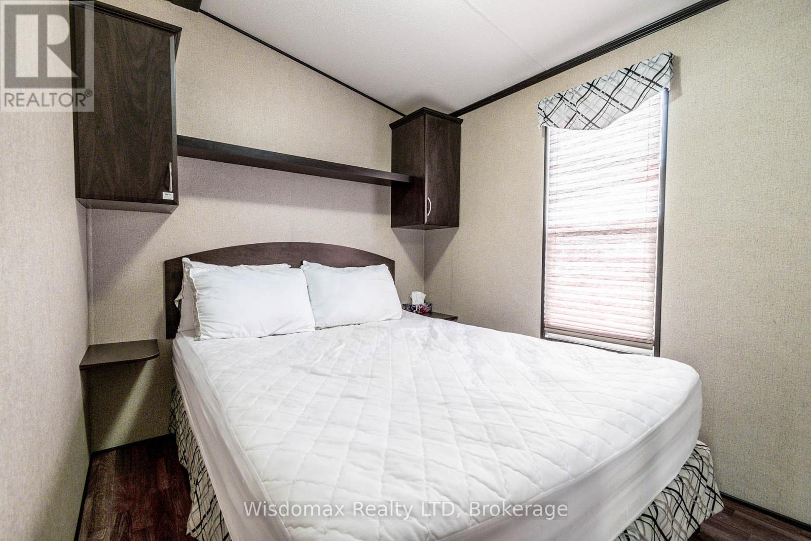 118 - 1501 Line 8 Road, Niagara-On-The-Lake, Ontario  L0S 1L0 - Photo 18 - X12117467