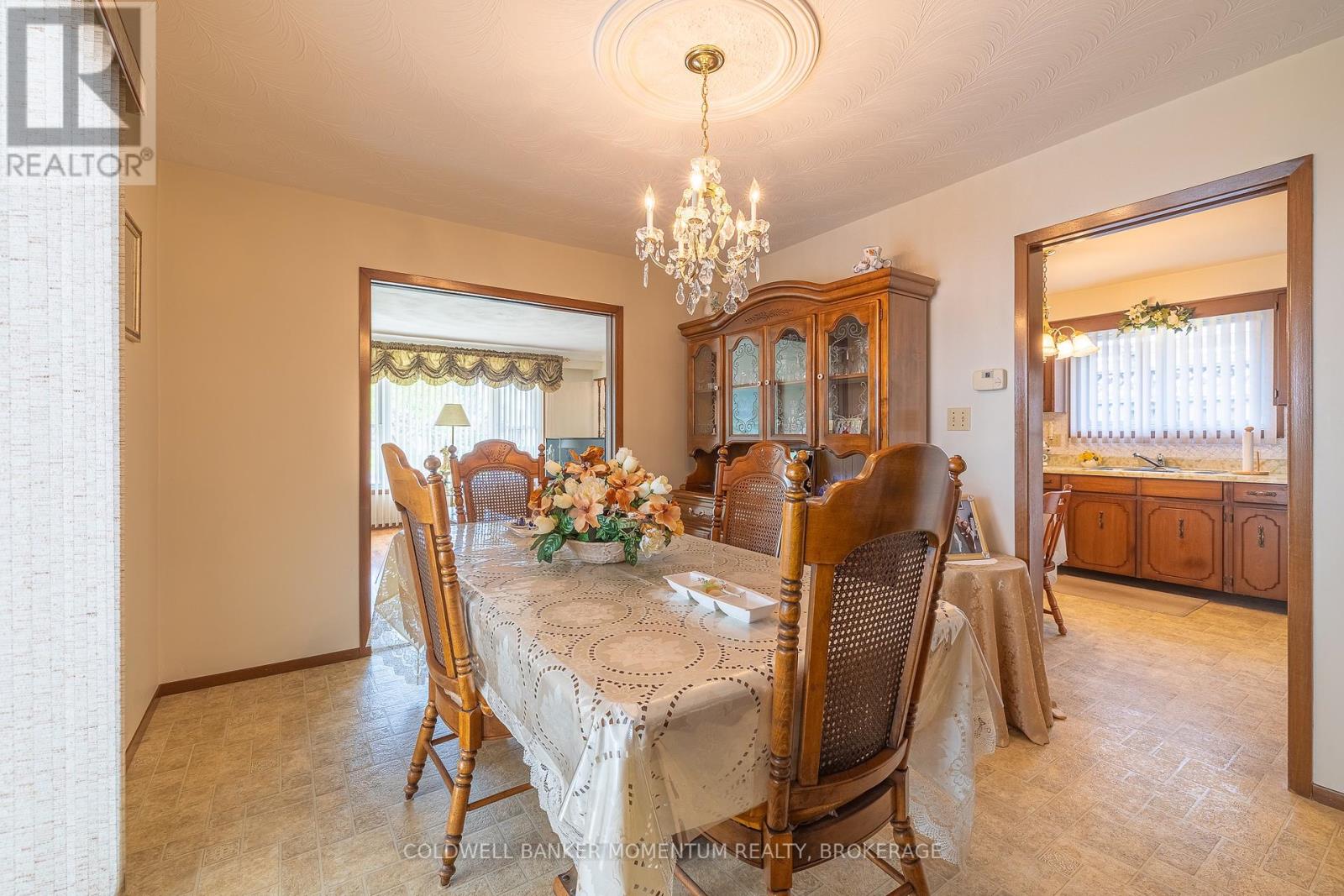 4177 Brookdale Drive, Niagara Falls, Ontario  L2H 2A9 - Photo 13 - X12117585
