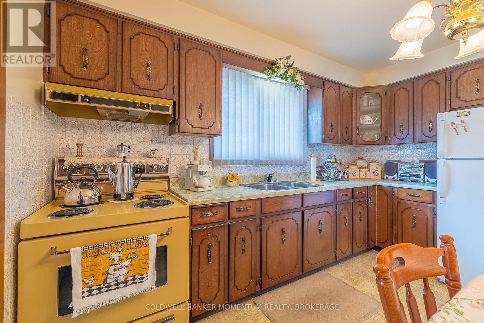 4177 Brookdale Drive, Niagara Falls, Ontario  L2H 2A9 - Photo 17 - X12117585